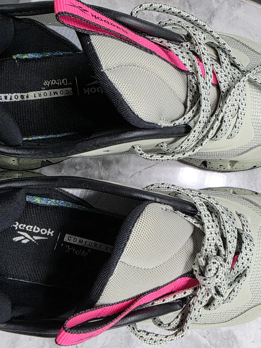 Reebok Women's Light Gray & Pink Zig DYNAMIC Trax Runner